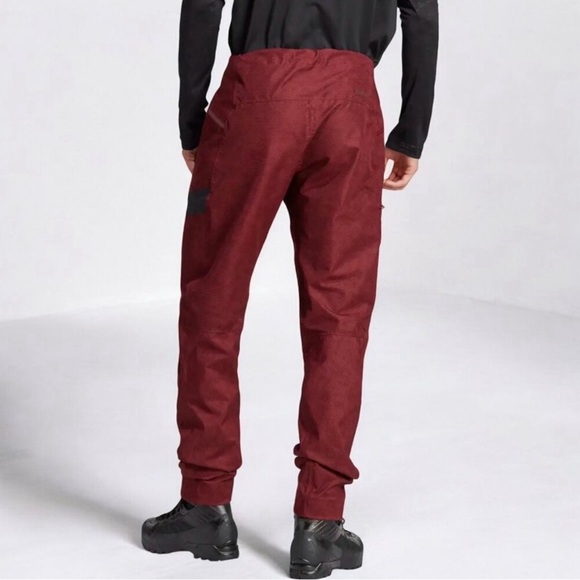 adidas Terrex Primeknit Waterproof Hiking Pants Size Medium - Picture 2 of 16